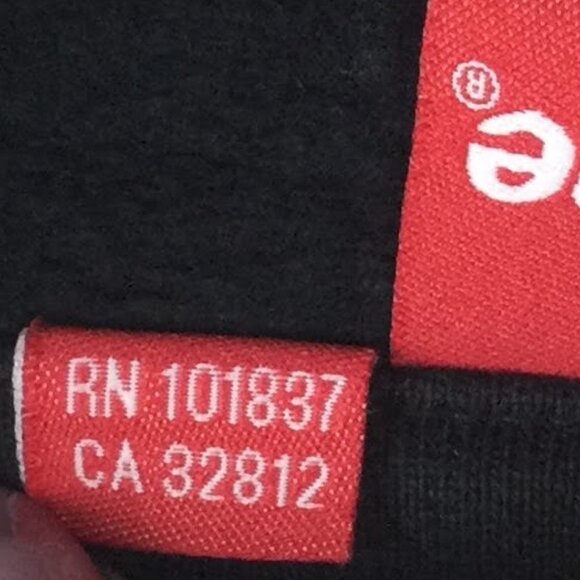 Supreme World Famous 1/4 Zip Sweater Sweatshirt M - Picture 8 of 12